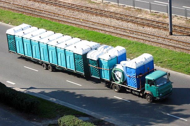 Portable Toilet Options We Offer in Tipton, CA